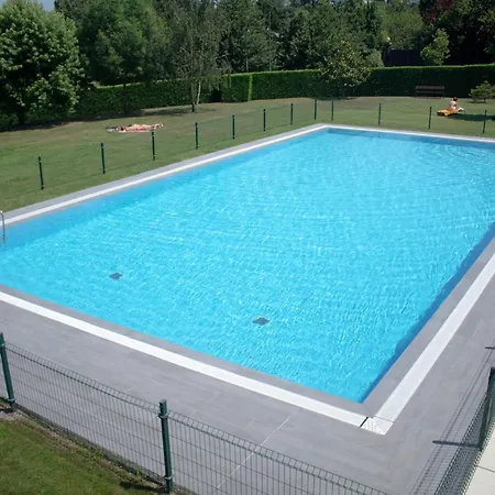 Fluvial Garden Apartment *